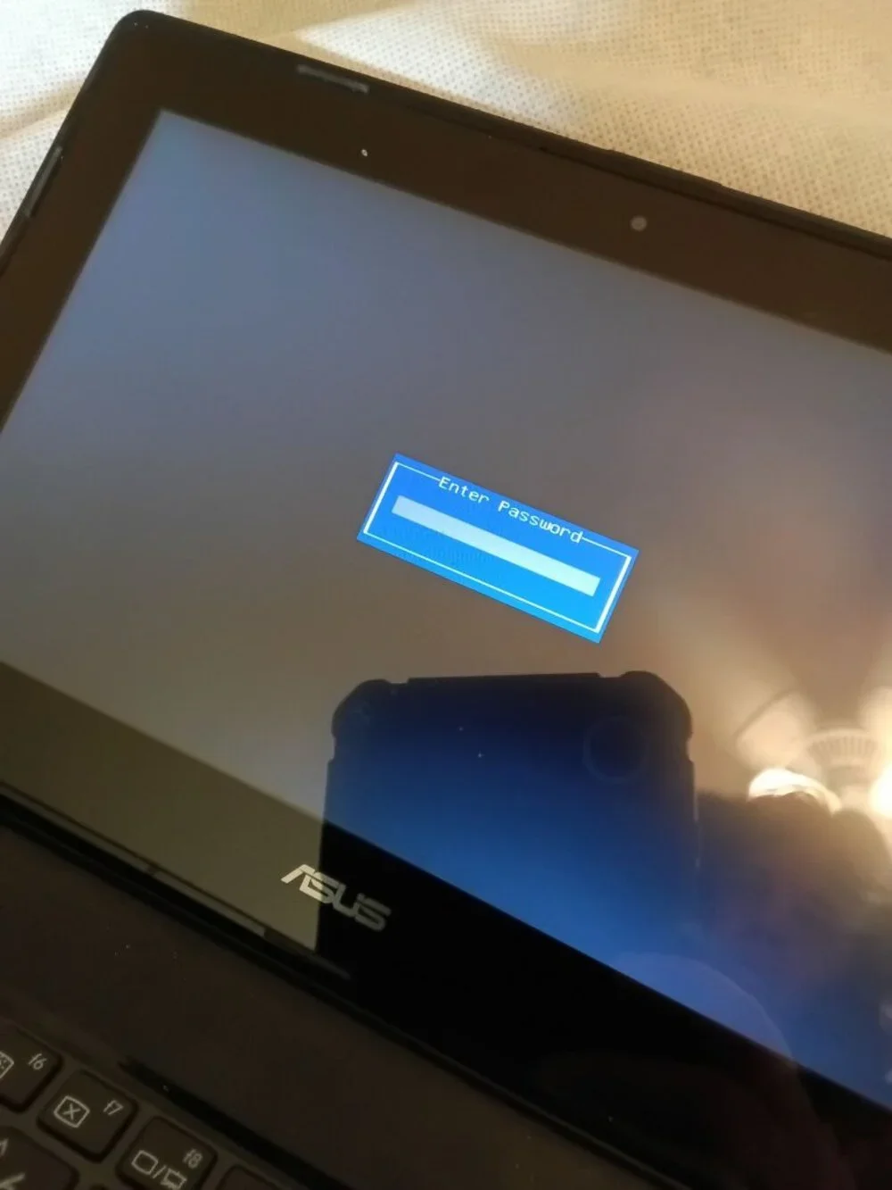 ASUS x102B Notebook Computer LOCKED w box and Power Cord